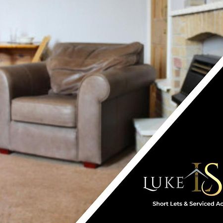 Luke Stays - Tamworth Road Newcastle-upon-Tyne Extérieur photo