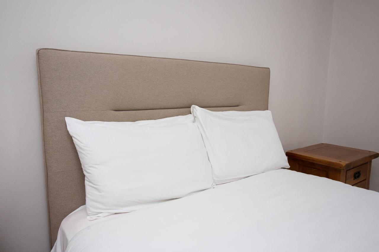 Luke Stays - Tamworth Road Newcastle-upon-Tyne Extérieur photo